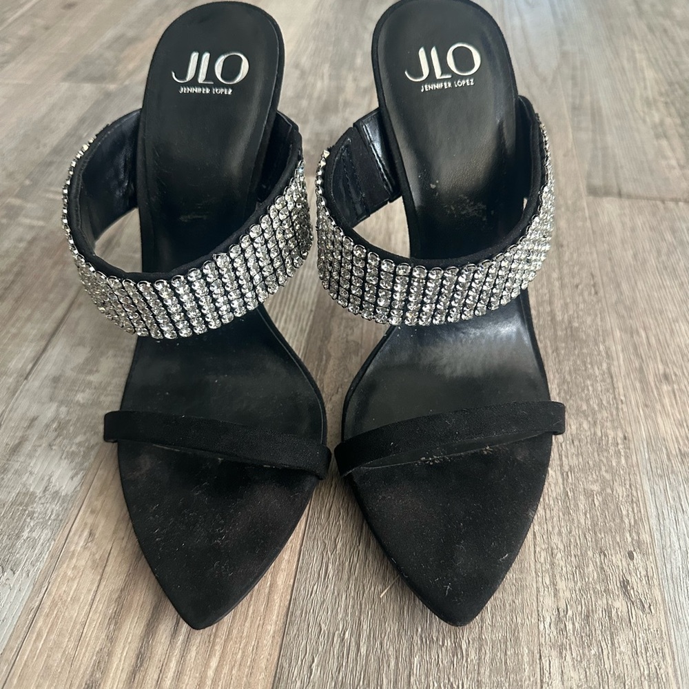 Jennifer Lopez Black Heels with Silver Accents